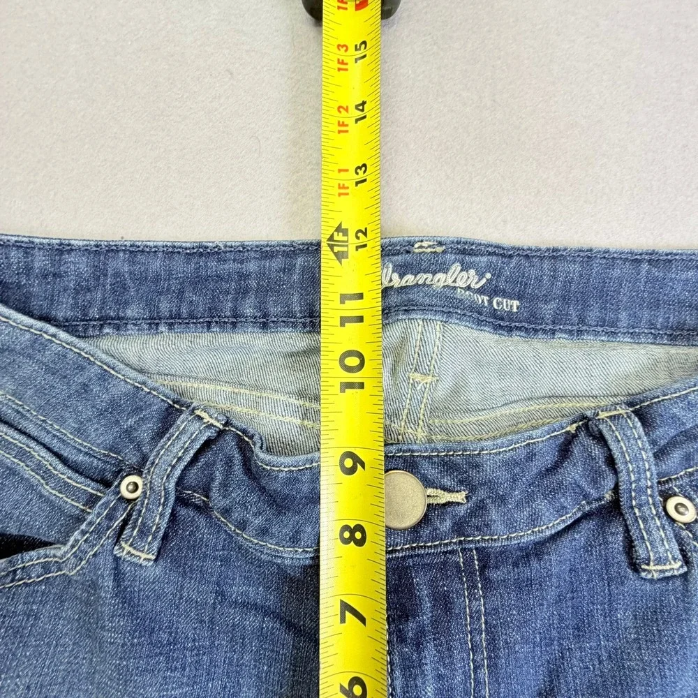 Wrangler Bootcut Jeans Womens 32x29 Blue Medium Wash Denim Mid Rise
